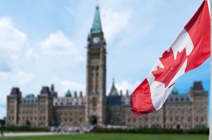 Canada công bố Báo cáo thường niên Express Entry năm 2021