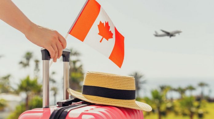 Chương trình định cư Canada mới cho ngành Du lịch và Nhà hàng – Khách sạn của Alberta năm 2024